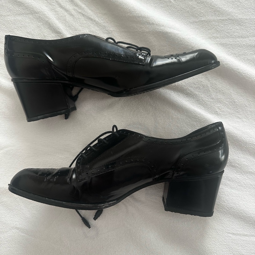 Stuart Weitzman Black Oxford Block Heel 8W